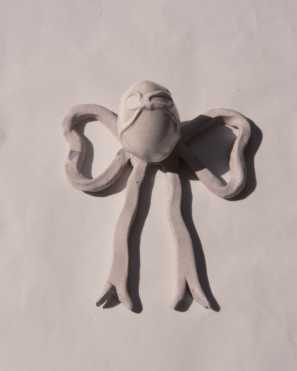 Candleholder bow